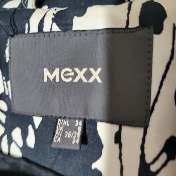 Mexx  dress coat full linned, belt size 34 - Picture 3 of 8